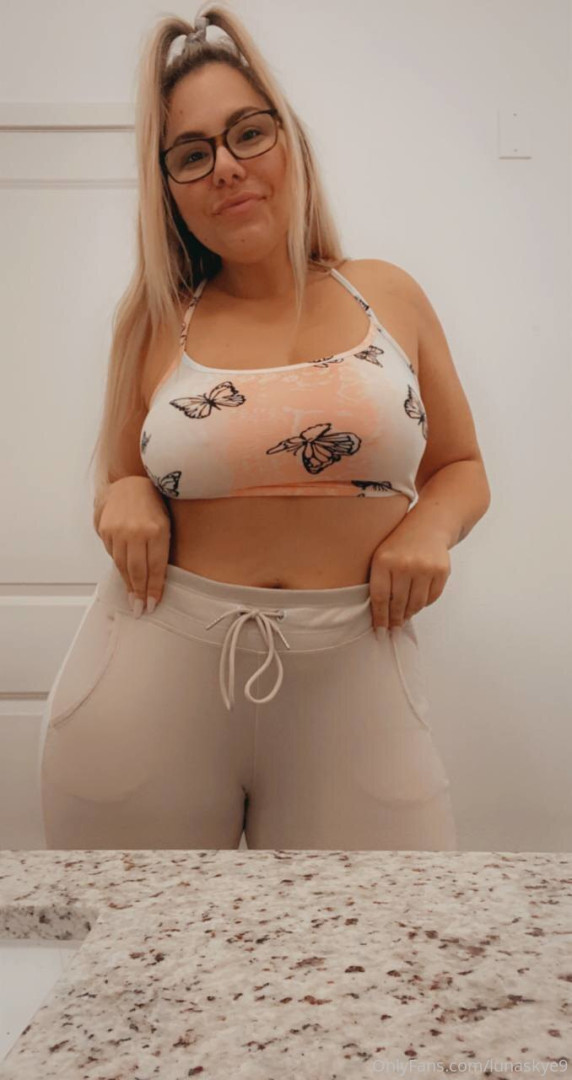 Photo by lunaskye9 published on July 8,2023 00:14:21 - BestThots