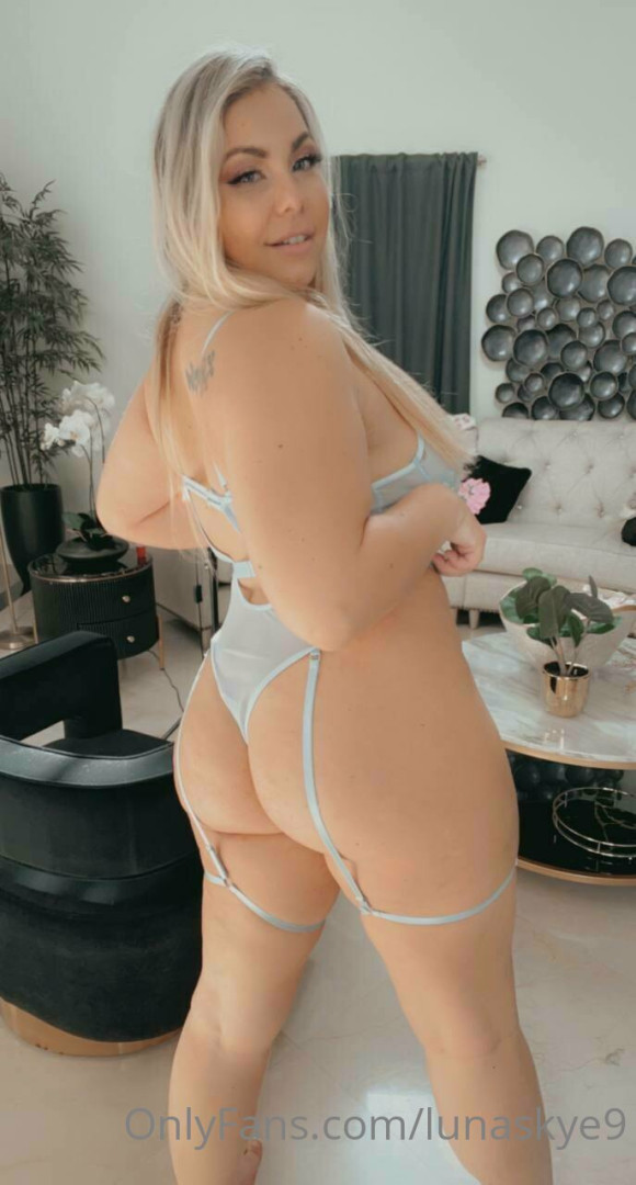Photo by lunaskye9 published on July 8,2023 00:15:17 - BestThots