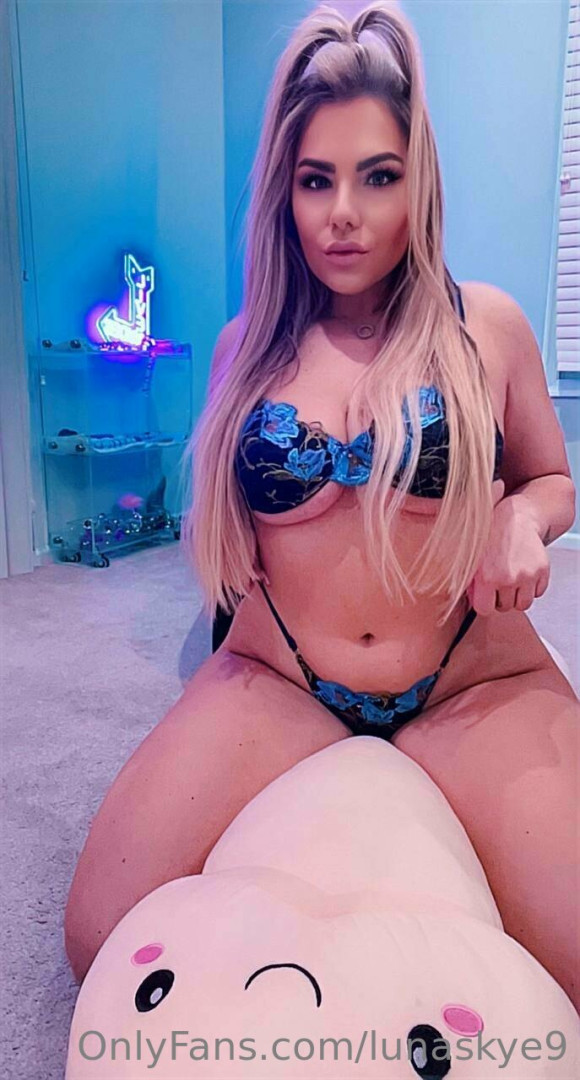 Photo by lunaskye9 published on July 8,2023 01:05:03 - BestThots