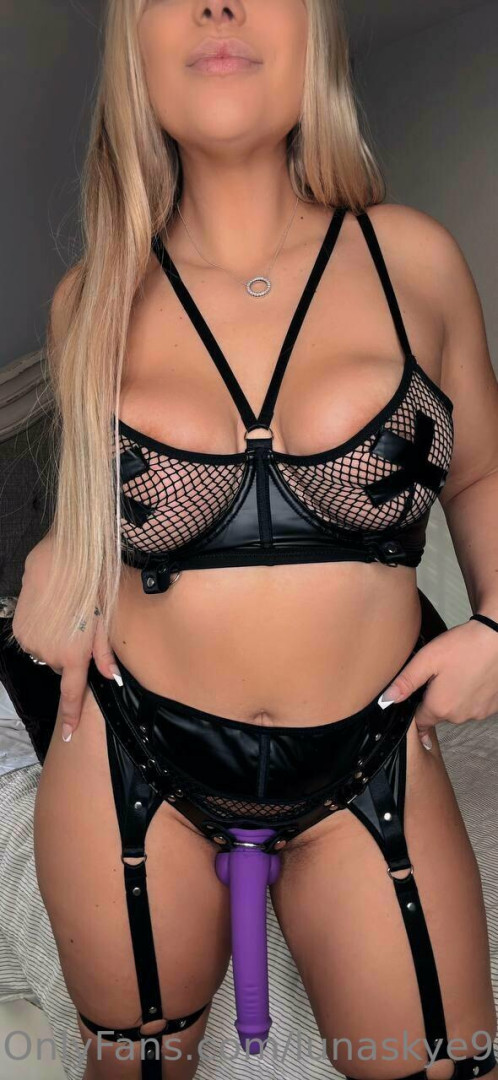 Photo by lunaskye9 published on July 8,2023 01:15:15 - BestThots
