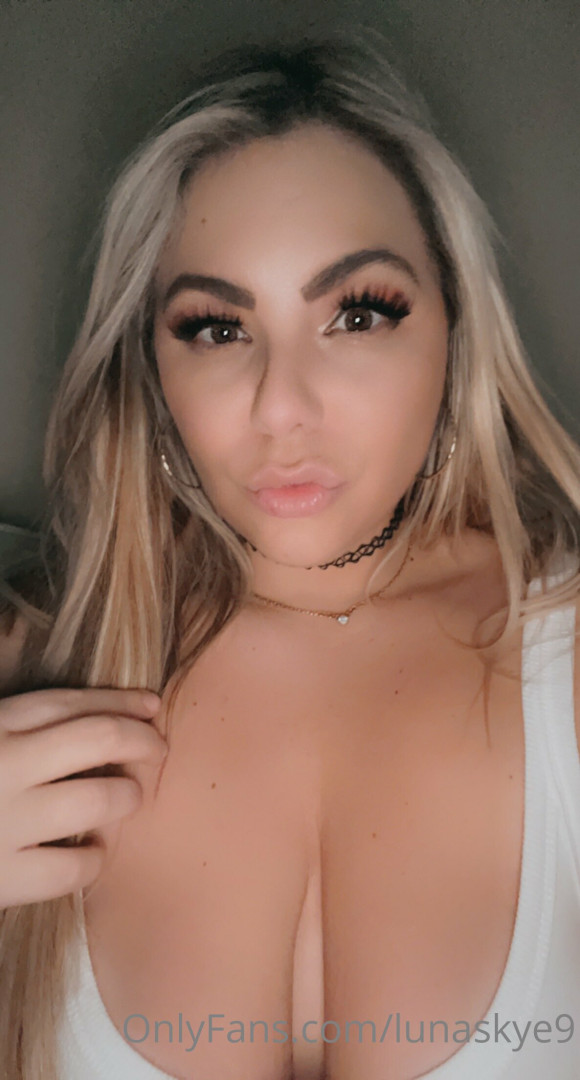 Photo by lunaskye9 published on July 8,2023 01:24:21 - BestThots