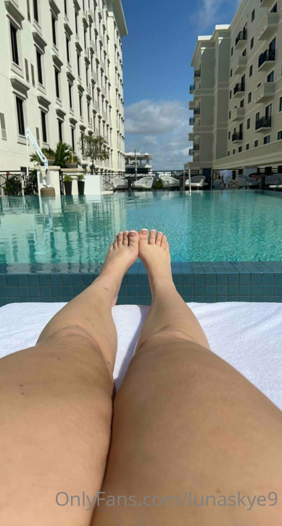 Photo by lunaskye9 published on July 8,2023 01:25:12 - BestThots