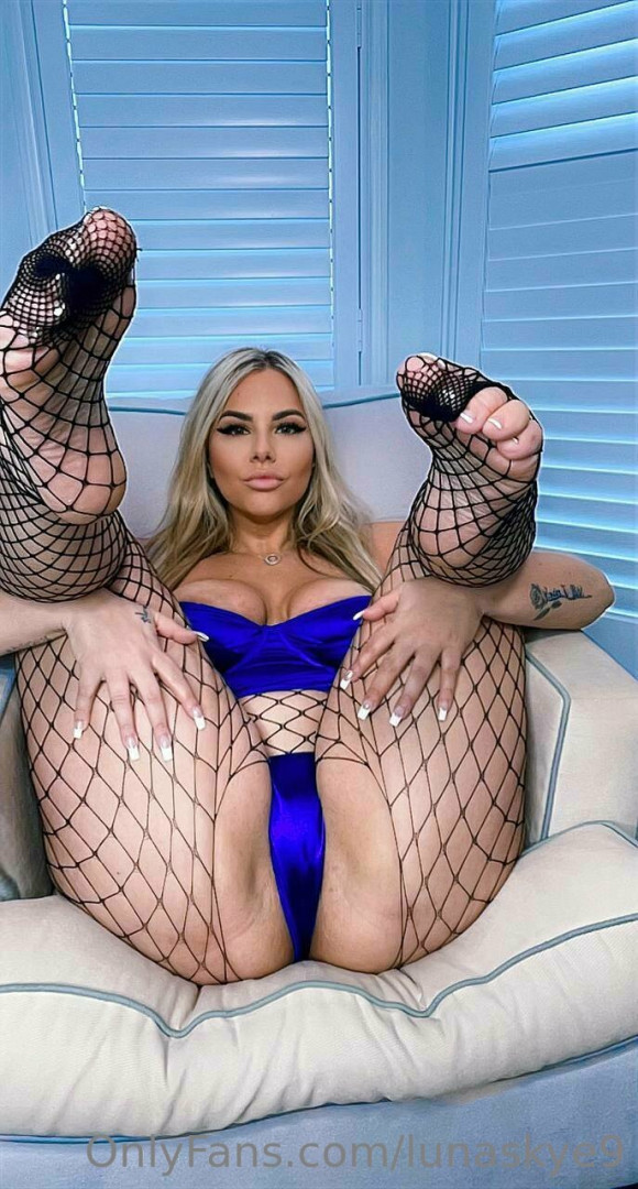 Photo by lunaskye9 published on July 8,2023 01:26:26 - BestThots