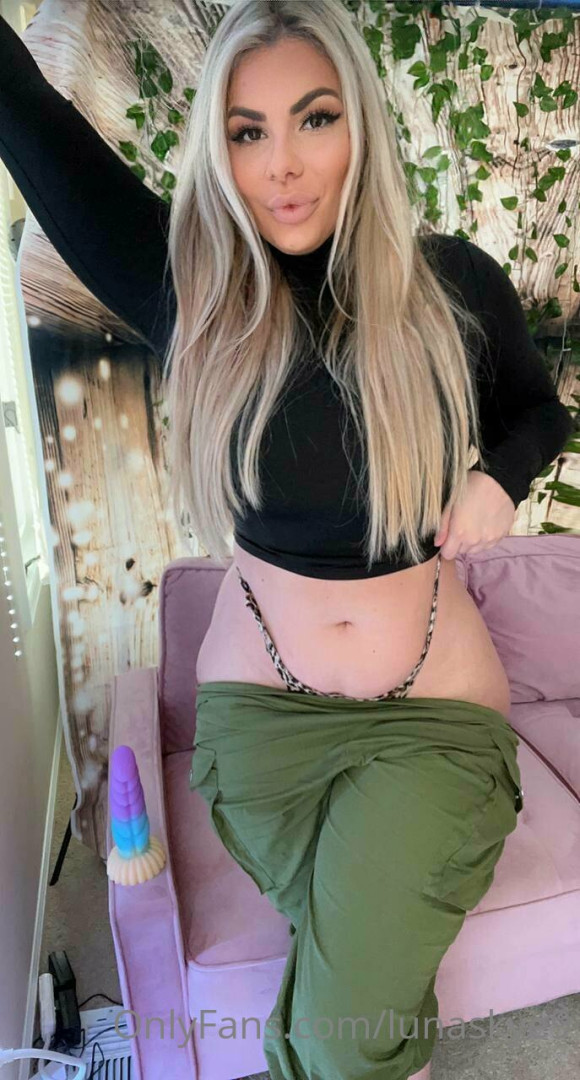 Photo by lunaskye9 published on July 8,2023 01:28:41 - BestThots