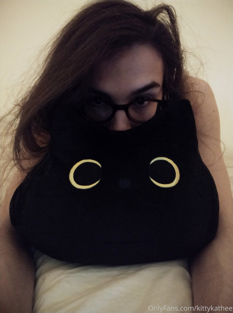 Photo by kittykathee published on June 2,2023 04:33:30 - BestThots