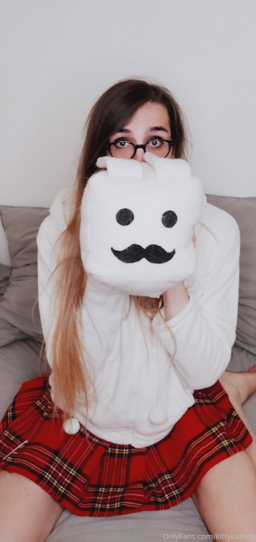 Photo by kittykathee published on June 2,2023 04:33:53 - BestThots