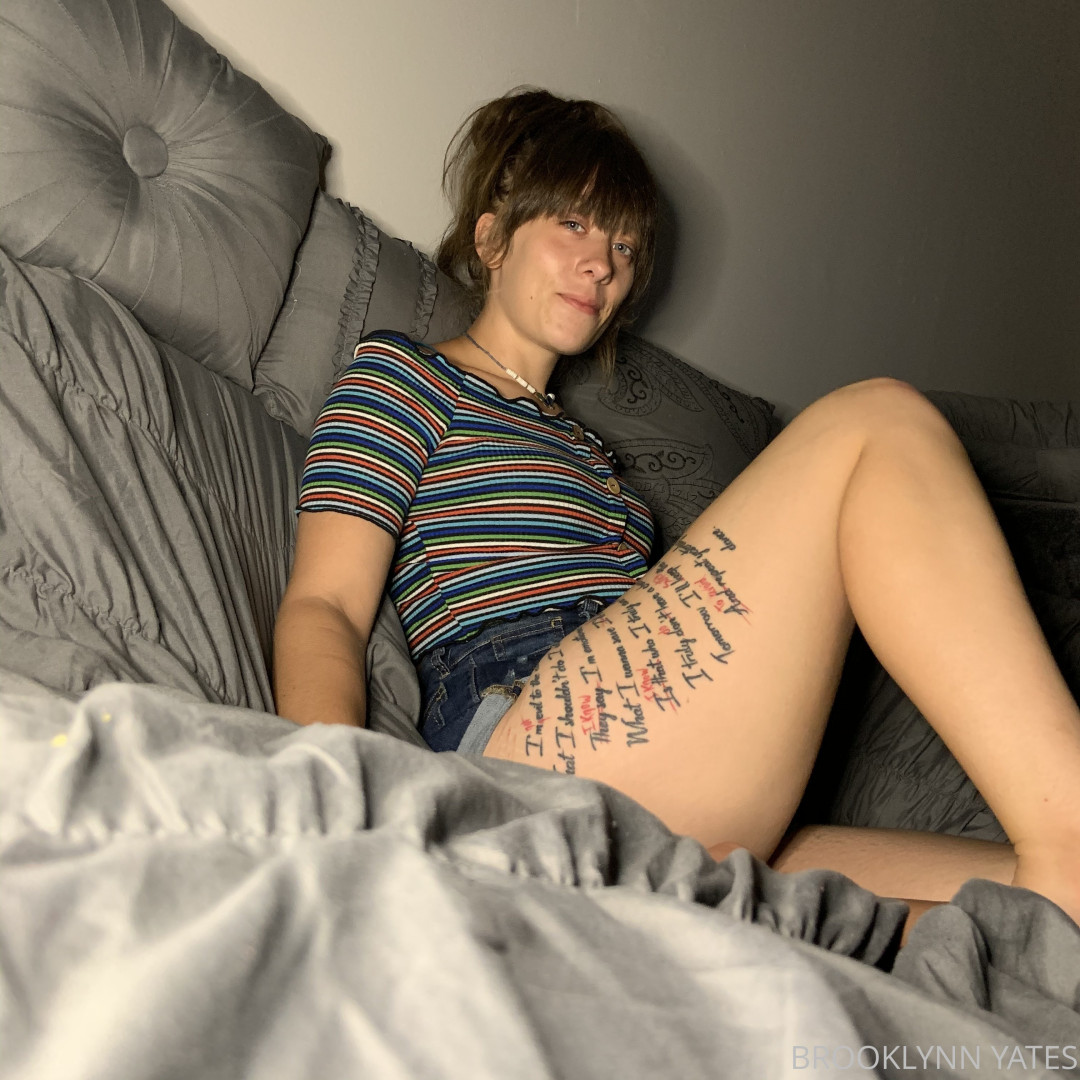 Photo by aphroditepaws published on November 24,2023 03:02:42 - BestThots