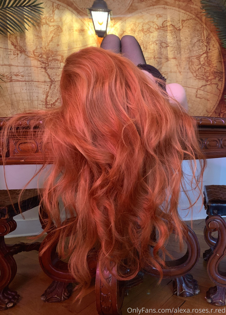 Photo by alexa.roses.r.red published on October 12,2023 09:26:11 - BestThots