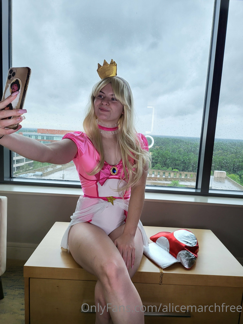 Photo by alicemarchfree published on November 20,2023 09:19:17 - BestThots