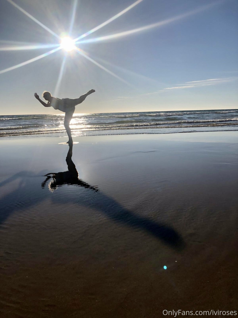 Photo by iviroses published on October 16,2023 14:41:29 - BestThots