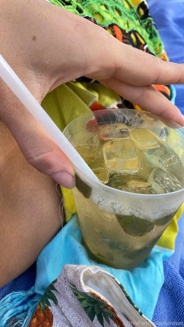 Photo by iviroses published on October 16,2023 14:47:14 - BestThots