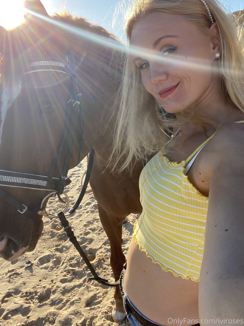 Photo by iviroses published on October 16,2023 14:50:11 - BestThots