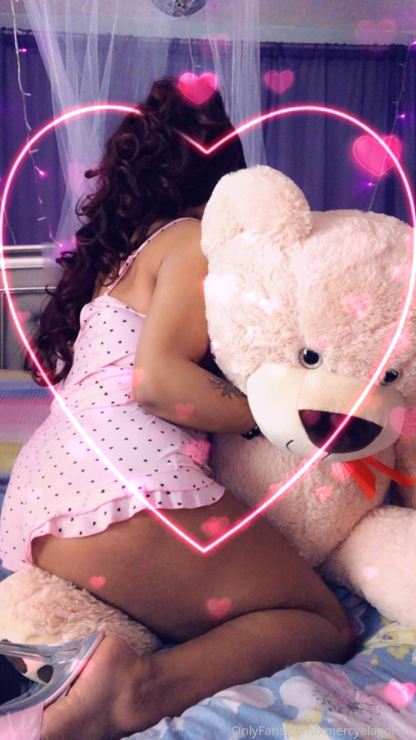 Photo by xmercyelagofree published on May 15,2023 21:50:01 - BestThots