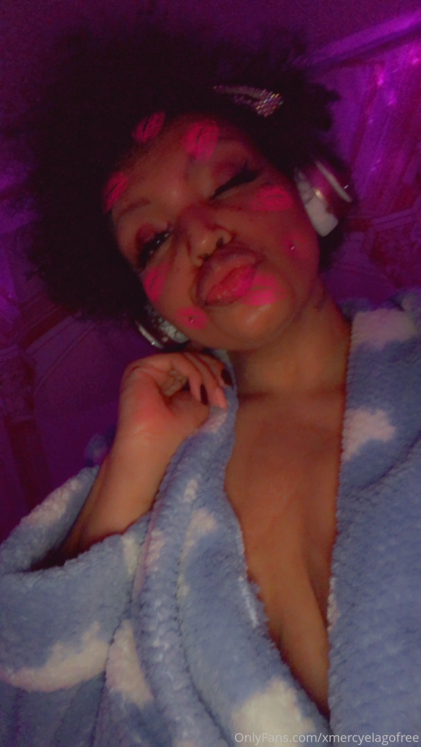 Photo by xmercyelagofree published on May 15,2023 21:50:46 - BestThots