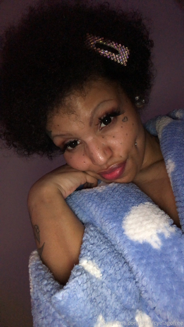 Photo by xmercyelagofree published on May 15,2023 21:51:56 - BestThots