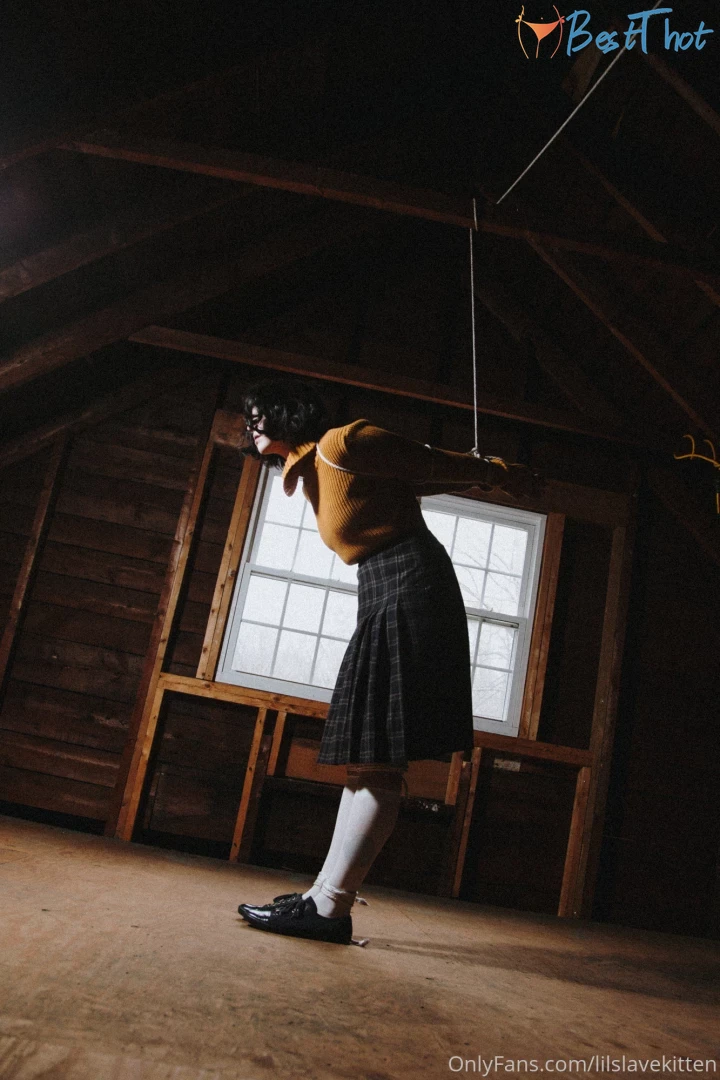 Photo by lilslvkitten published on January 27,2025 13:01:13 - BestThots