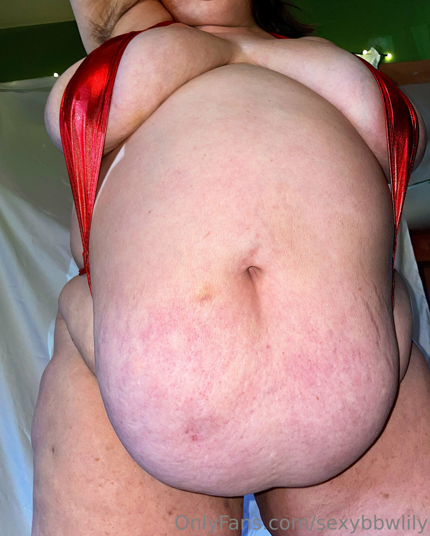 Photo by sexybbwlily published on June 25,2023 05:54:08 - BestThots