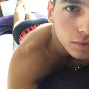 luca_top #6244404