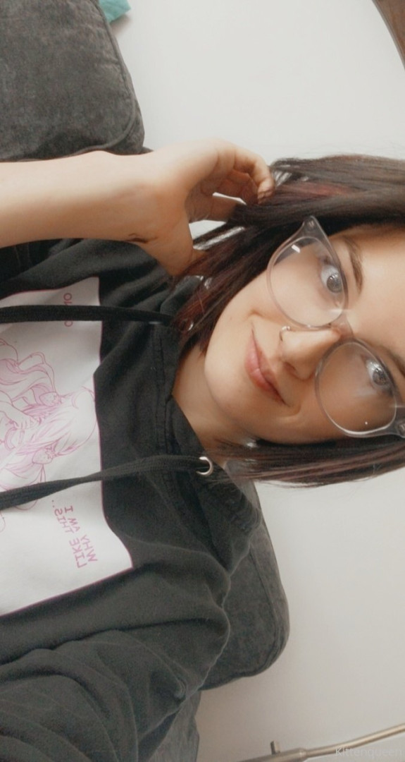 Photo by kittenqueen published on June 8,2023 04:10:42 - BestThots