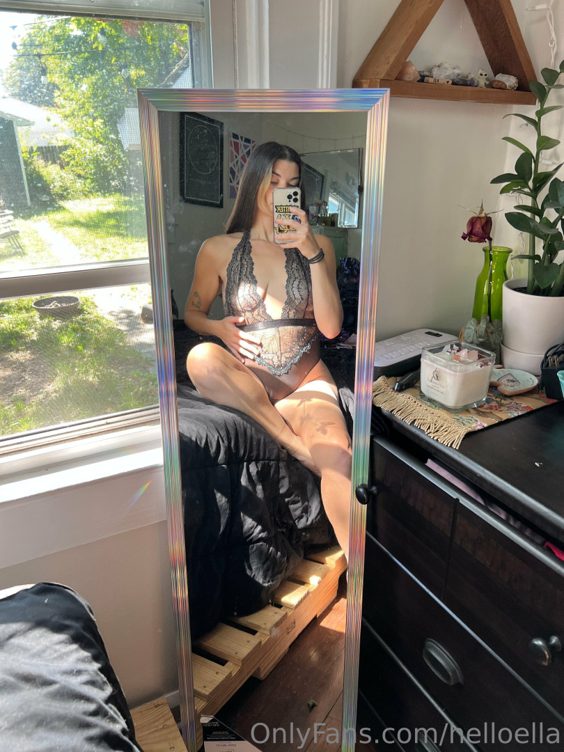 Photo by helloella published on July 12,2023 03:58:10 - BestThots