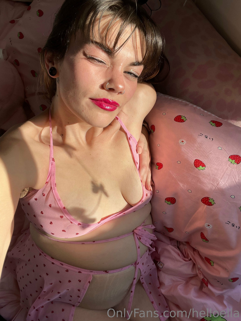 Photo by helloella published on July 12,2023 04:00:22 - BestThots