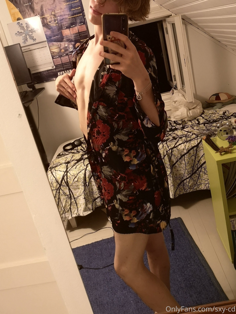 Photo by lilytgirl published on October 11,2023 20:28:09 - BestThots
