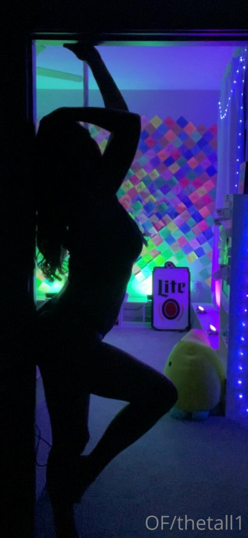 Photo by thetall1 published on May 16,2023 20:08:30 - BestThots