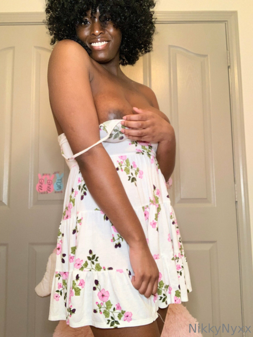 Photo by nikkynyxx published on June 6,2023 20:46:27 - BestThots