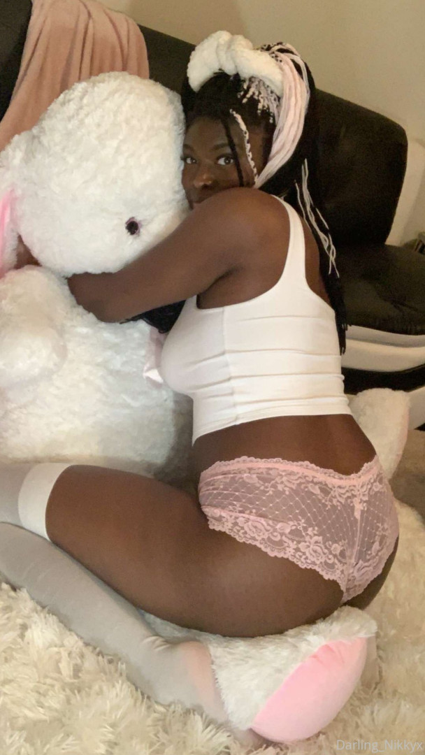 Photo by nikkynyxx published on June 6,2023 20:47:08 - BestThots