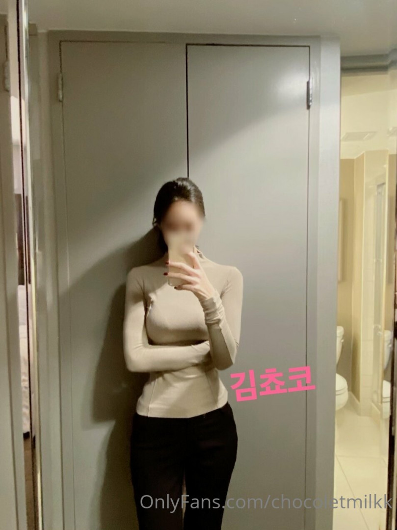 Photo by chocoletmilkk published on August 8,2023 15:45:58 - BestThots