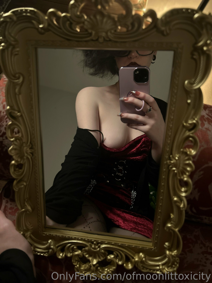 Photo by ofmoonlittoxicity published on May 19,2023 22:45:17 - BestThots