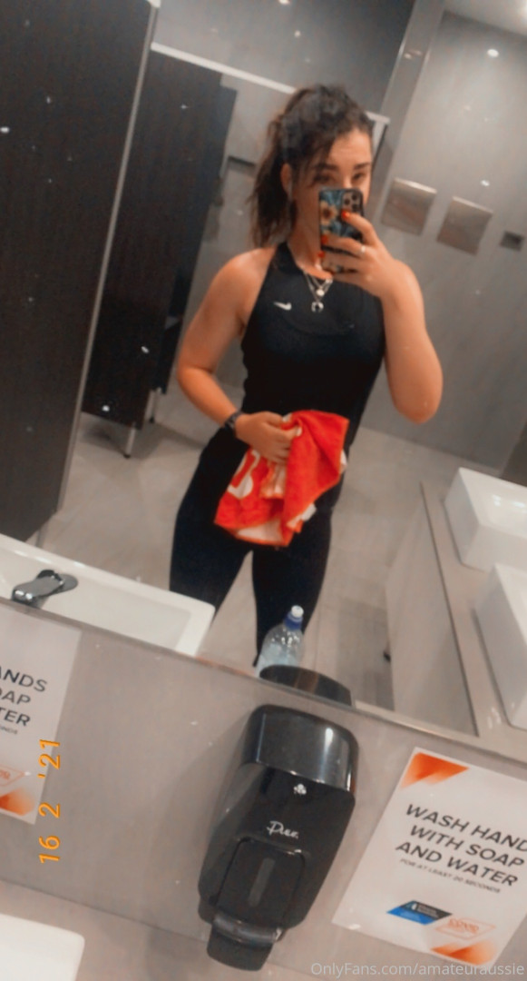 Photo by amateuraussie published on October 17,2023 06:37:13 - BestThots