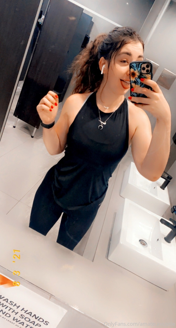 Photo by amateuraussie published on October 17,2023 06:44:26 - BestThots