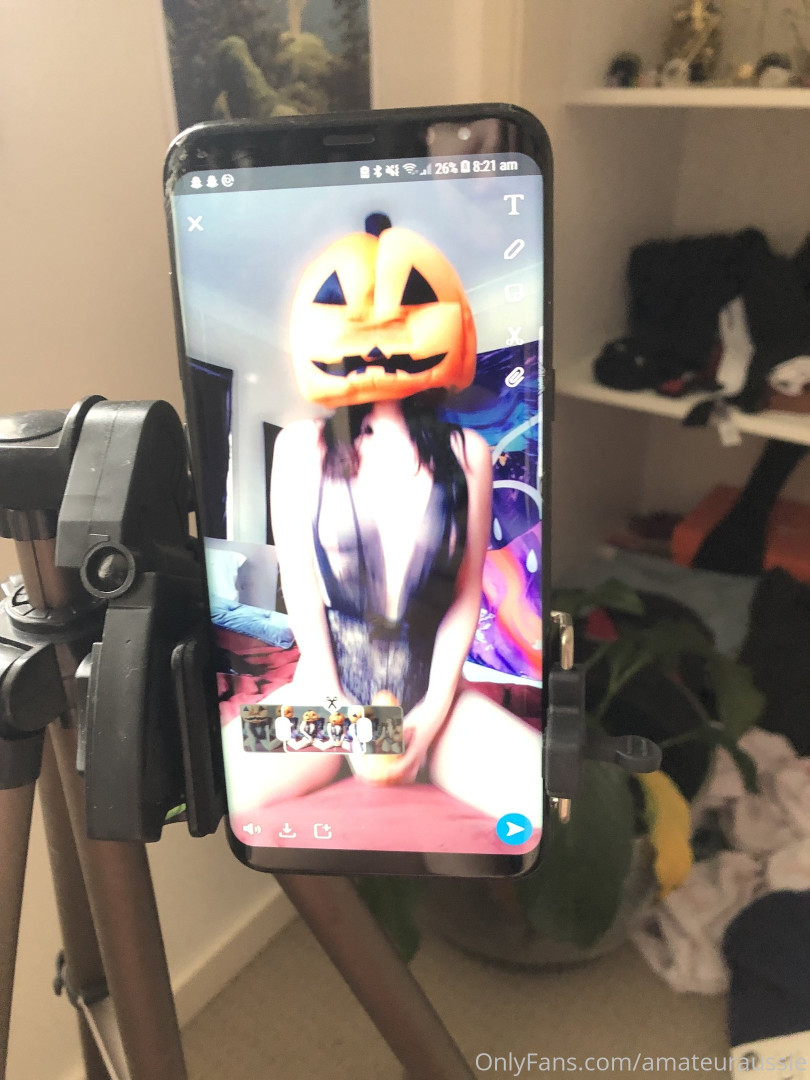 Photo by amateuraussie published on October 17,2023 06:50:02 - BestThots