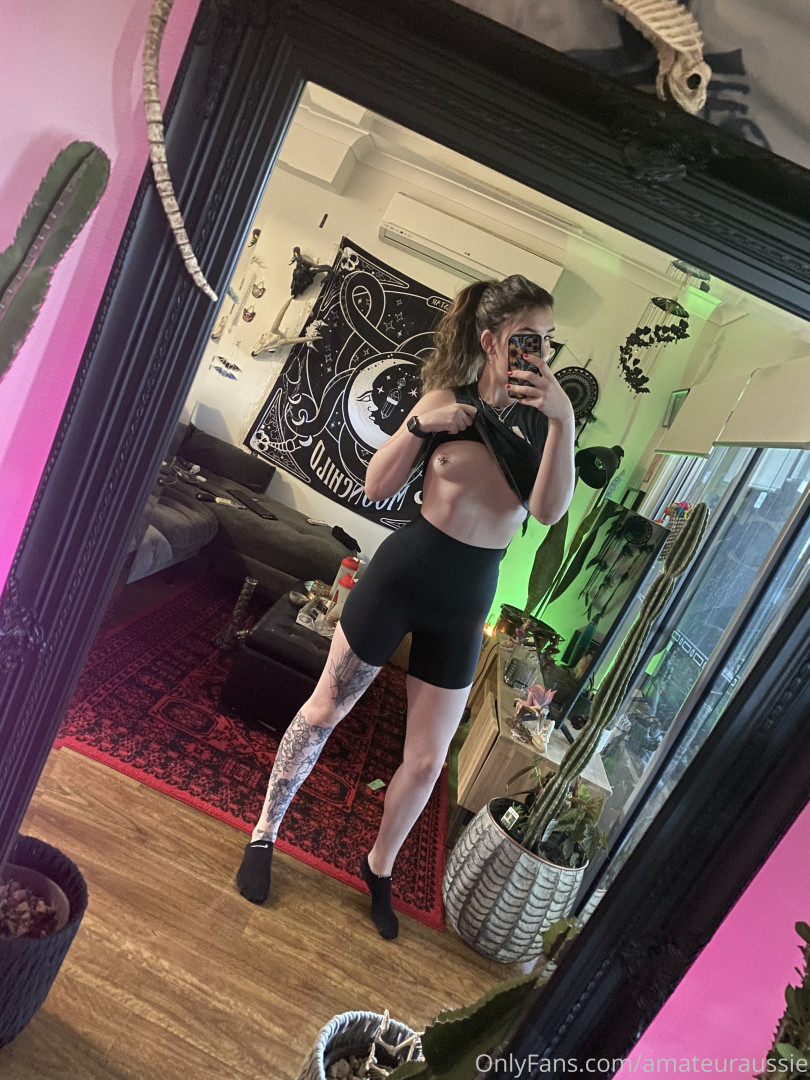 Photo by amateuraussie published on October 17,2023 06:54:30 - BestThots