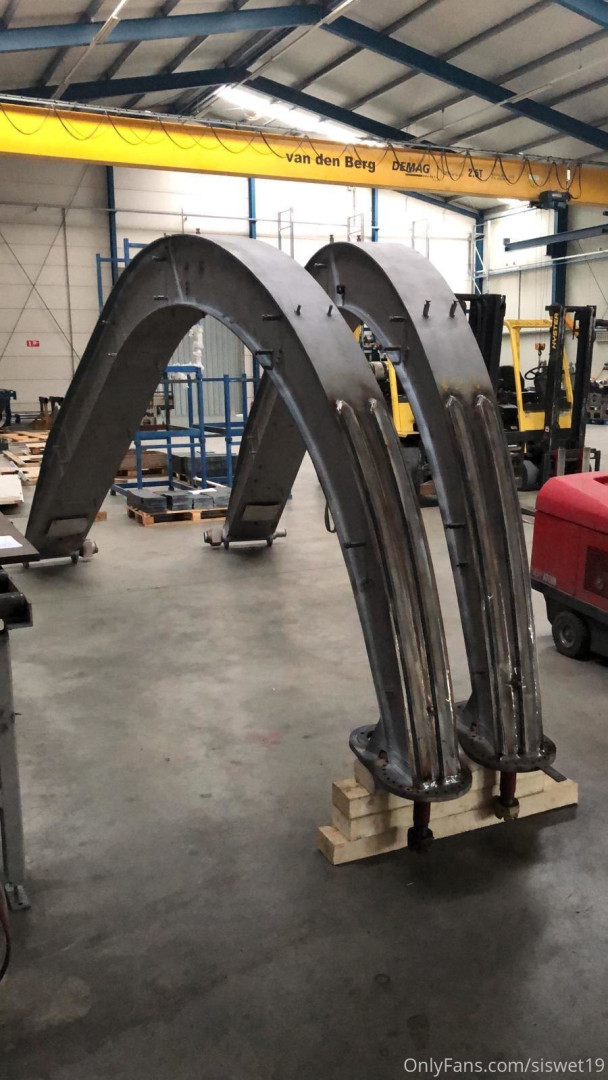 Photo by siswet19 published on October 16,2023 15:50:49 - BestThots