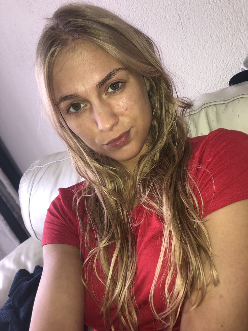 Photo by siswet19 published on October 16,2023 15:55:40 - BestThots