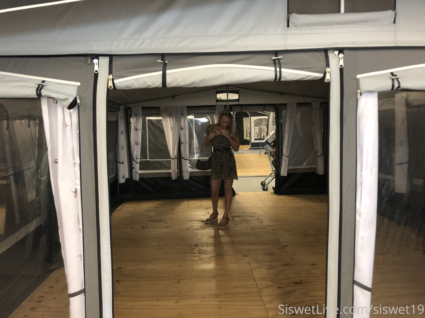 Photo by siswet19 published on October 16,2023 15:55:47 - BestThots