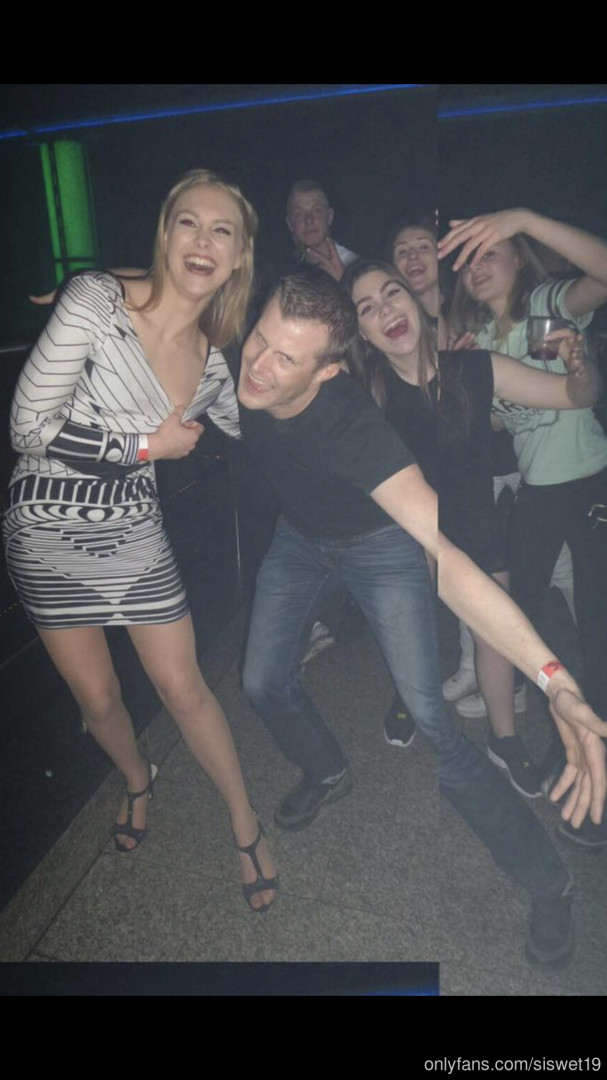 Photo by siswet19 published on October 16,2023 16:02:44 - BestThots