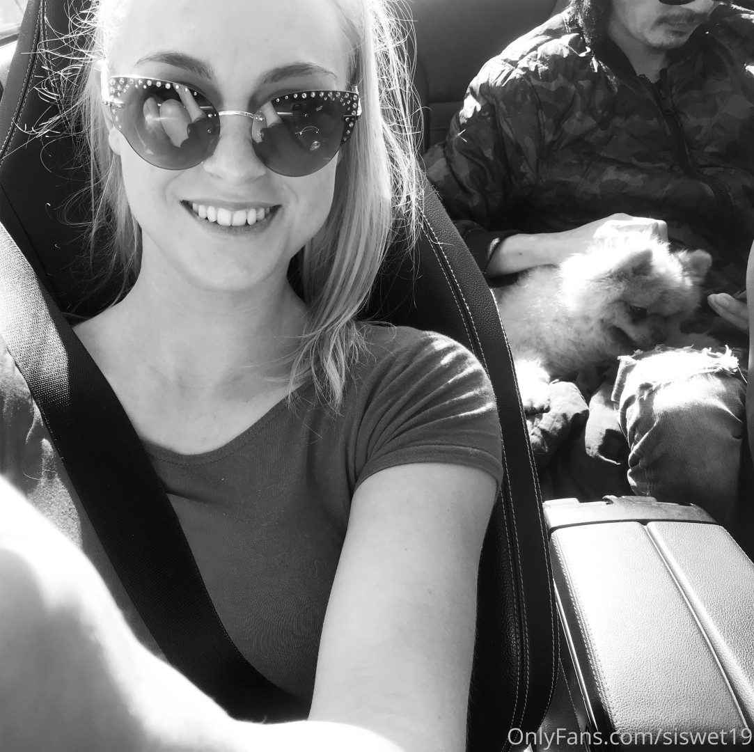 Photo by siswet19 published on October 16,2023 16:05:23 - BestThots