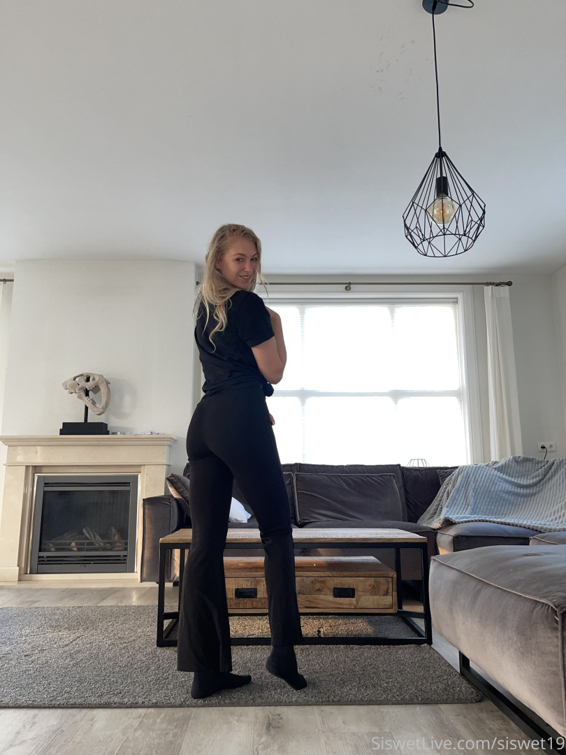 Photo by siswet19 published on October 16,2023 16:15:38 - BestThots