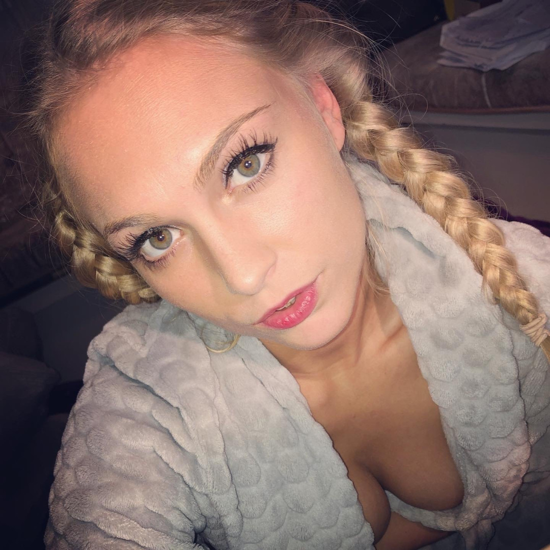 Photo by siswet19 published on October 16,2023 16:19:31 - BestThots