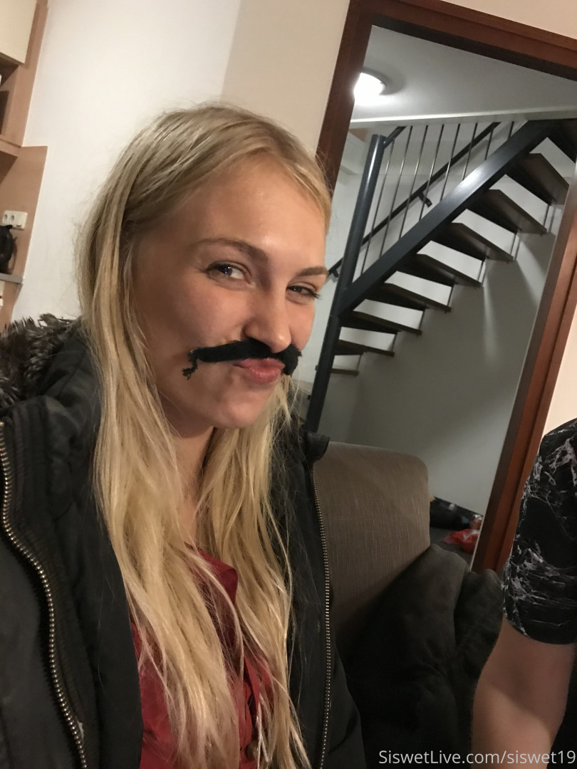 Photo by siswet19 published on October 16,2023 16:25:46 - BestThots