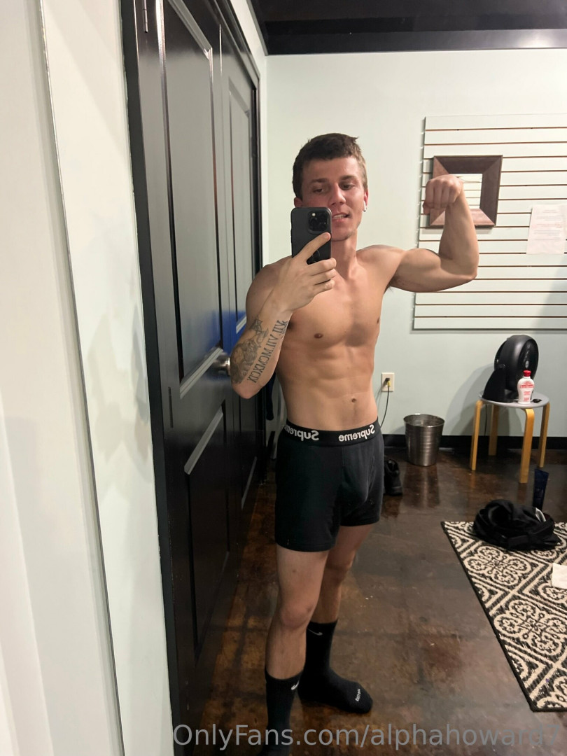 Photo by alphahoward7 published on November 19,2023 20:12:19 - BestThots