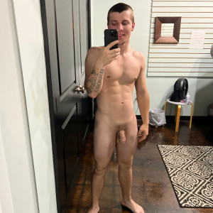 alphahoward7 #8346477