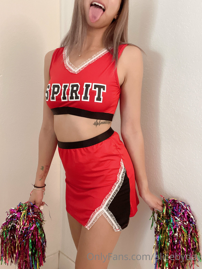 Photo by alicebyday published on November 20,2023 09:20:21 - BestThots