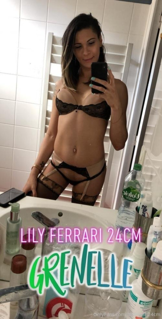 Photo by translilyferrari24cm published on October 11,2023 02:06:40 - BestThots