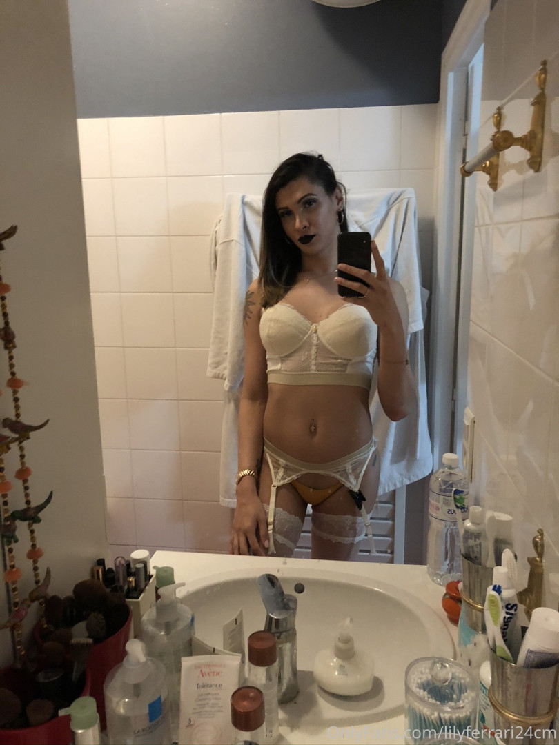 Photo by translilyferrari24cm published on October 11,2023 02:08:06 - BestThots
