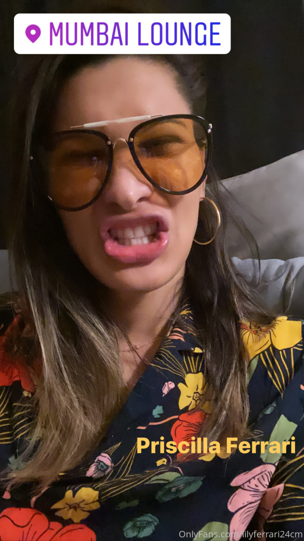 Photo by translilyferrari24cm published on October 11,2023 02:12:09 - BestThots