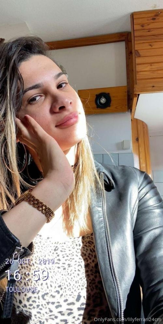 Photo by translilyferrari24cm published on October 11,2023 05:09:31 - BestThots